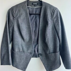 Express Women's cutaway Charcoal stretch Blazer size 4